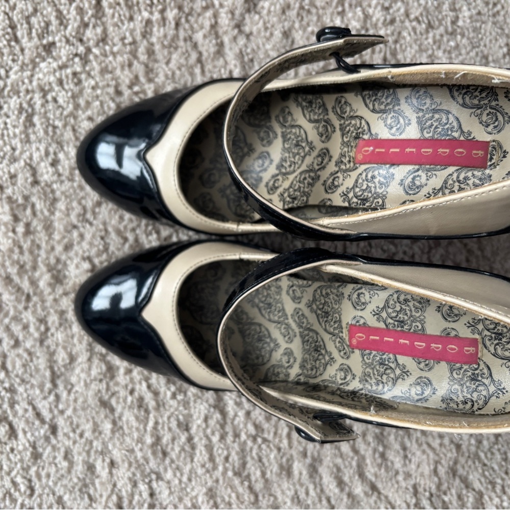 Bordello Black and Cream Mary Jane Heels. Size 6. Gently worn! - Picture 2 of 5